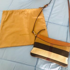 🥰Burberry crossbody bag🥰